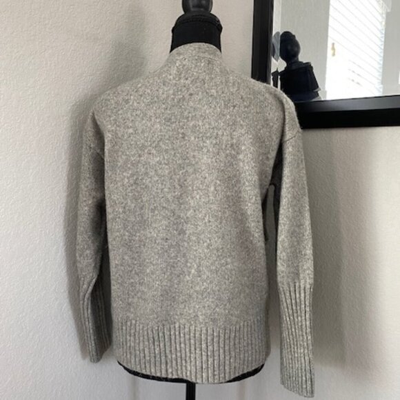 RACHEL ZOE Button Front Raw Hem Cardigan Sweater Gray Medium - Picture 4 of 11